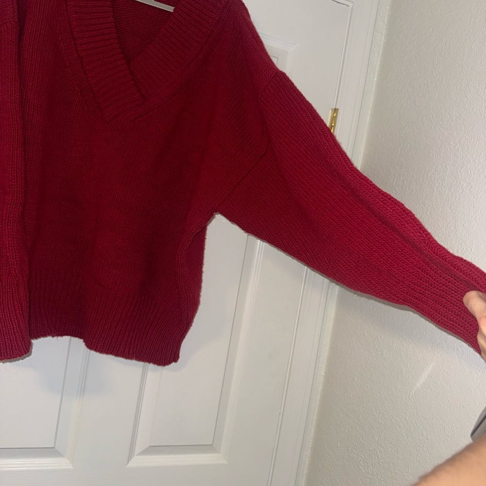 Babaa Red V-Neck Wool Sweater - Picture 7 of 10